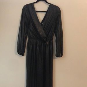 {Express} Black/Metallic Pant Romper